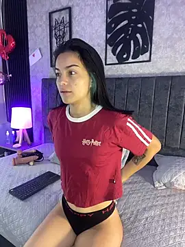 bliinkii and luka  online show from March 26, 2026, 12:44 pm