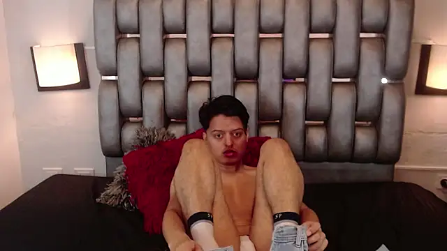 Snapshot of Kevin_Charless chatting on March 10, 2026, 11:48 am Kevin Charless online show from March 10, 2026, 11:48 am