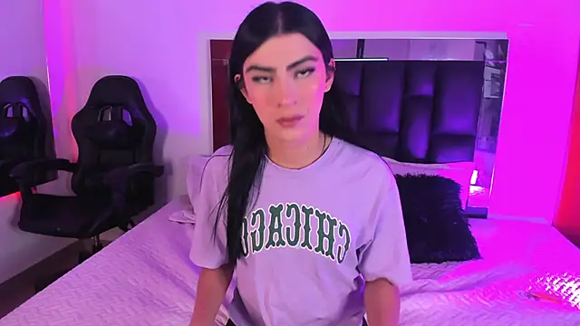 Isabella Moon9 online show from March 30, 2026, 11:44 am