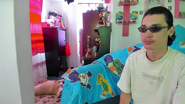 Snapshot of LokyHart chatting on March 13, 2026, 3:18 pm LokyHart online show from March 13, 2026, 3:18 pm