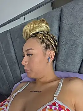 alaia princess online show from May 16, 2026, 11:14 pm