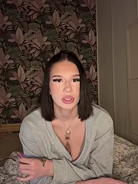 Snapshot of leannabbyy chatting on March 13, 2026, 8:15 pm leannabbyy online show from March 13, 2026, 8:15 pm