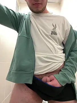 Snapshot of Ateslipanter31 chatting on March 10, 2026, 1:21 am Ateslipanter31 online show from March 10, 2026, 1:21 am