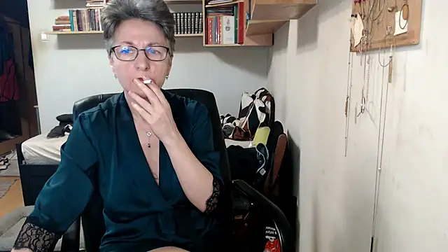 katemodel online show from October 24, 2025, 6:43 am