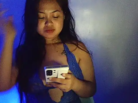 Snapshot of Chillntalkmami chatting on February 18, 2026, 3:02 am Chillntalkmami online show from February 18, 2026, 3:02 am