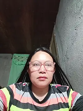 hotpinay 45 online show from April 7, 2026, 4:24 am