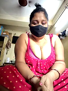 Curvy Trisha online show from March 13, 2026, 8:32 am