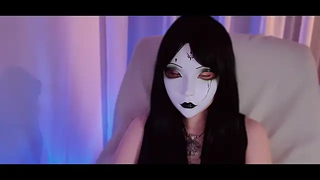 Snapshot of NoirLiliyaa chatting on February 8, 2026, 8:34 pm NoirLiliyaa online show from February 8, 2026, 8:34 pm