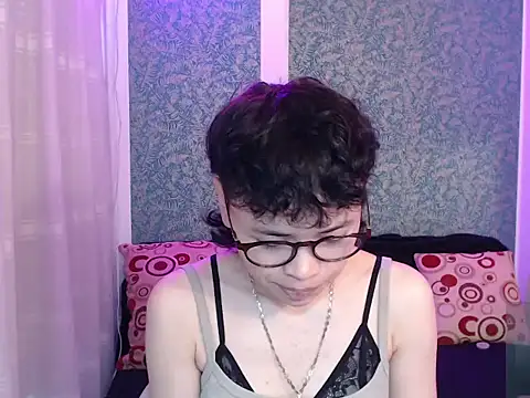 samantta ink online show from February 9, 2026, 2:21 pm