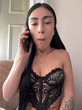 Snapshot of Bonny_Eva chatting on April 18, 2026, 7:07 pm Bonny Eva online show from April 18, 2026, 7:07 pm