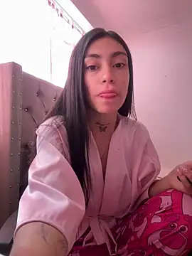 Snapshot of Bonny_Eva chatting on May 17, 2026, 3:08 pm Bonny Eva online show from May 17, 2026, 3:08 pm