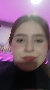 Snapshot of Melanyxx- chatting on February 24, 2026, 1:47 am Melanyxx- online show from February 24, 2026, 1:47 am