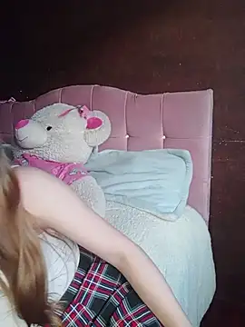 MimiSoftie online show from March 7, 2026, 11:02 pm