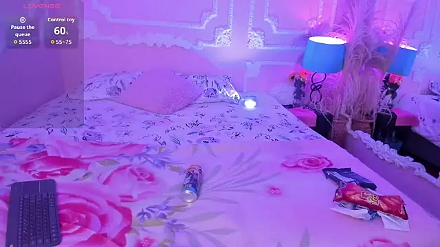 Snapshot of AngellVisen chatting on February 23, 2026, 8:28 pm AngellVisen online show from February 23, 2026, 8:28 pm