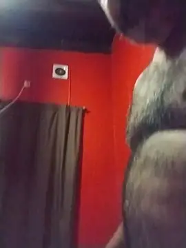 Snapshot of Diablayangel chatting on February 18, 2026, 3:35 am Diablayangel online show from February 18, 2026, 3:35 am