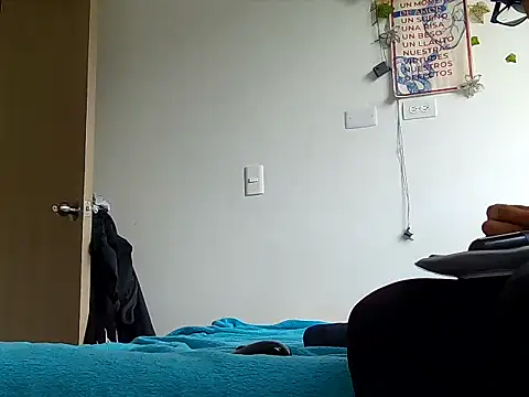 Snapshot of venus_midnight chatting on February 17, 2026, 7:09 pm venus midnight online show from February 17, 2026, 7:09 pm