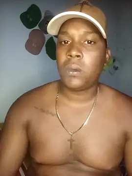 Snapshot of Leyder31 chatting on February 19, 2026, 4:52 am Leyder31 online show from February 19, 2026, 4:52 am