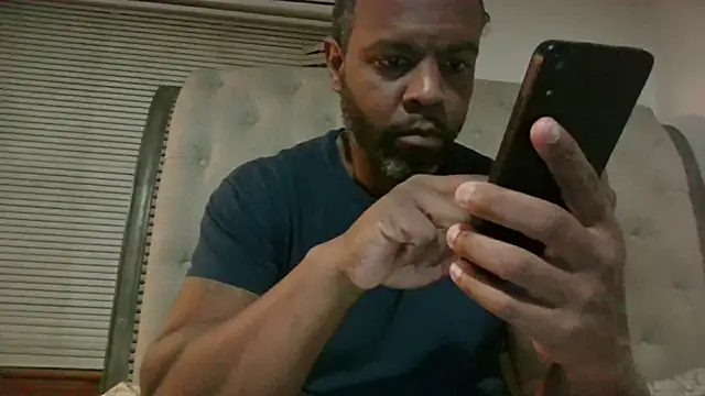 Snapshot of Karifrye chatting on February 1, 2026, 1:15 am Karifrye online show from February 1, 2026, 1:15 am