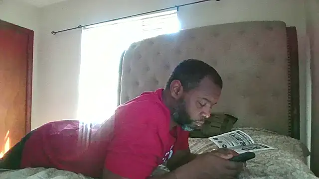 Snapshot of Karifrye chatting on February 10, 2026, 4:55 pm Karifrye online show from February 10, 2026, 4:55 pm