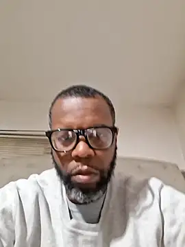 Snapshot of Karifrye chatting on February 22, 2026, 3:18 am Karifrye online show from February 22, 2026, 3:18 am