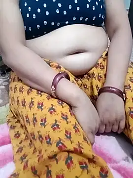 Sexyqueen102  online show from April 10, 2026, 4:33 pm