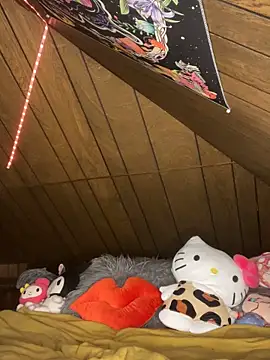 heluvsbabii online show from April 9, 2026, 12:32 am