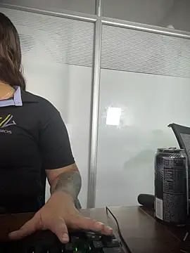 Snapshot of Nahomy_Benett chatting on February 4, 2026, 11:38 am Nahomy Benett online show from February 4, 2026, 11:38 am