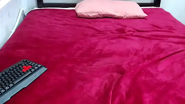 Snapshot of BlaqRosexox chatting on February 27, 2026, 6:13 am BlaqRosexox online show from February 27, 2026, 6:13 am