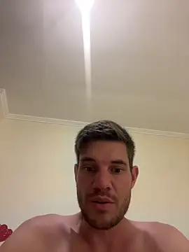 Snapshot of Chuchiybombon chatting on March 2, 2026, 3:09 am Chuchiybombon online show from March 2, 2026, 3:09 am