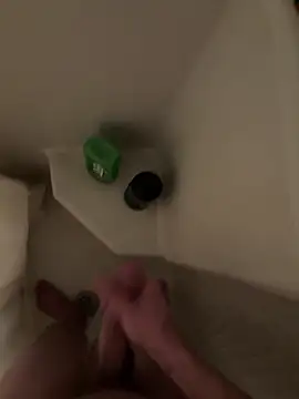 Snapshot of CollegeBull19 chatting on March 17, 2026, 9:29 pm CollegeBull19 online show from March 17, 2026, 9:29 pm