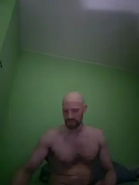 Snapshot of Polskapsyc chatting on February 22, 2026, 7:56 pm Polskapsyc online show from February 22, 2026, 7:56 pm