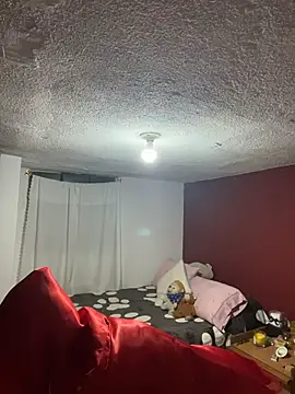 Bamby08 online show from March 12, 2026, 1:23 am