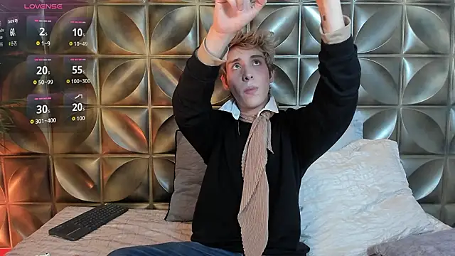 Snapshot of DannyParker_ chatting on March 7, 2026, 4:31 am DannyParker online show from March 7, 2026, 4:31 am