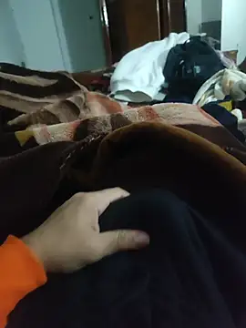 Snapshot of amirMohamed58 chatting on February 7, 2026, 2:04 am amirMohamed58 online show from February 7, 2026, 2:04 am