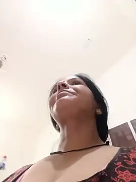 punamji sexe online show from May 17, 2026, 4:36 pm