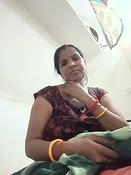 punamji sexe online show from May 26, 2026, 3:41 pm