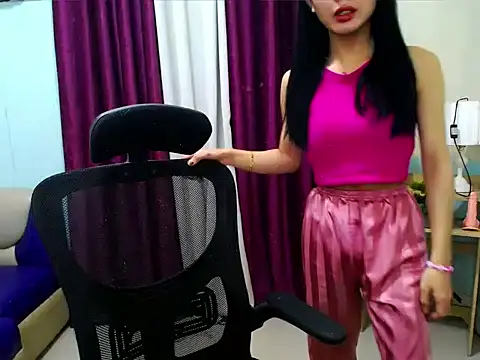 Snapshot of devine_goddess chatting on March 27, 2026, 11:04 pm devine goddess online show from March 27, 2026, 11:04 pm