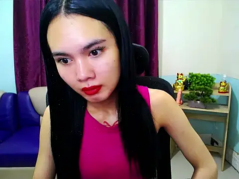 Snapshot of devine_goddess chatting on April 3, 2026, 9:40 am devine goddess online show from April 3, 2026, 9:40 am