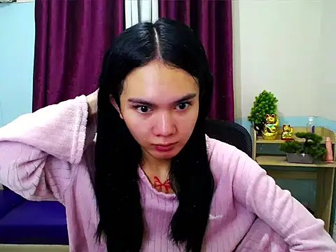 Snapshot of devine_goddess chatting on April 8, 2026, 4:12 am devine goddess online show from April 8, 2026, 4:12 am