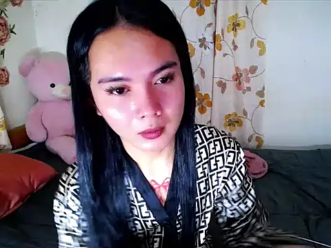 Snapshot of devine_goddess chatting on April 14, 2026, 2:12 pm devine goddess online show from April 14, 2026, 2:12 pm