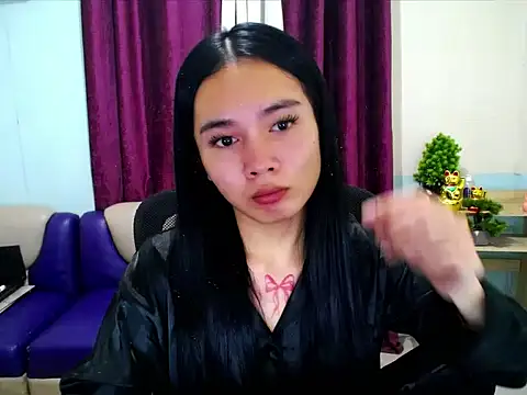 Snapshot of devine_goddess chatting on April 26, 2026, 3:37 am devine goddess online show from April 26, 2026, 3:37 am