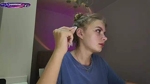 RenMeow online show from July 25, 2026, 1:36 am