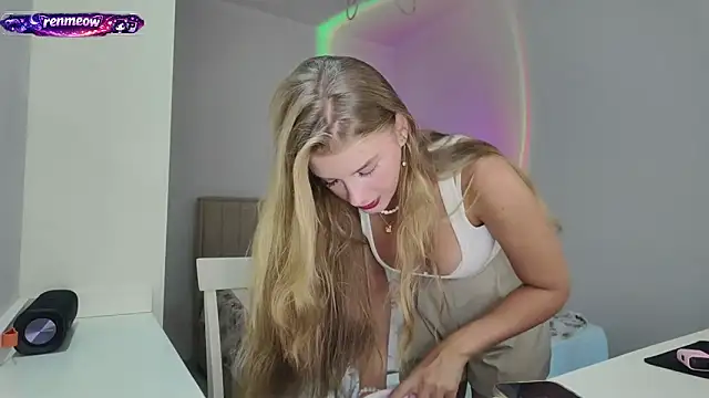 RenMeow online show from July 27, 2026, 3:30 pm