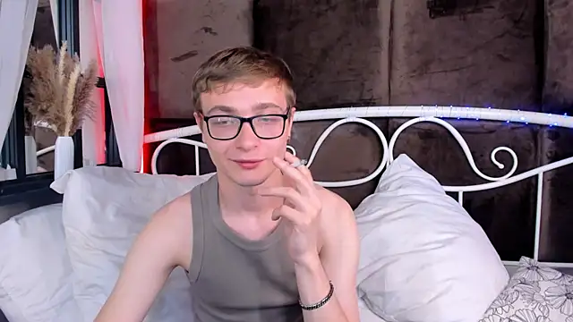 Emmit Barker online show from July 9, 2026, 10:58 pm