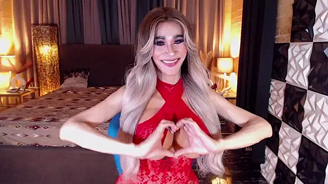 Snapshot of MonstrousCockDiva chatting on February 8, 2026, 8:01 pm MonstrousCockDiva online show from February 8, 2026, 8:01 pm