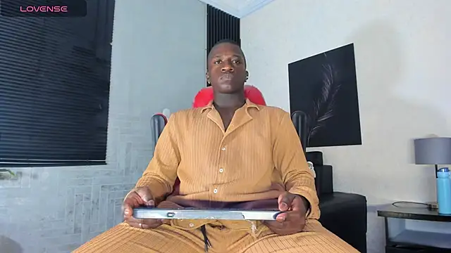 Snapshot of michell_joos chatting on February 17, 2026, 8:04 pm michell joos online show from February 17, 2026, 8:04 pm