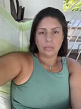 Snapshot of deboragta chatting on February 17, 2026, 1:07 pm deboragta online show from February 17, 2026, 1:07 pm