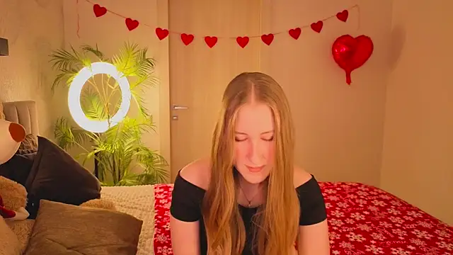 CassieReborn online show from February 25, 2026, 3:43 pm