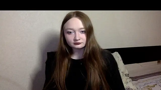 vikipinkk online show from February 2, 2026, 8:07 pm