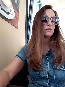 Snapshot of Alexdevil92 chatting on May 30, 2026, 8:11 am Alexdevil92 online show from May 30, 2026, 8:11 am